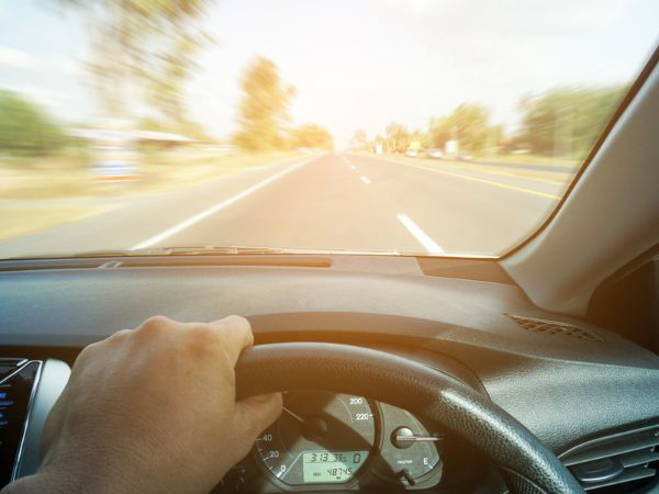 Keeping Your Fleet Vehicle Cool: The Importance of Air Conditioning Service for Fleet Vehicles